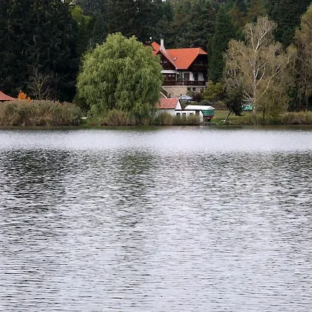 Agneslaki Okoturisztikai Centrum Es Vadaszhaz Bed & Breakfast